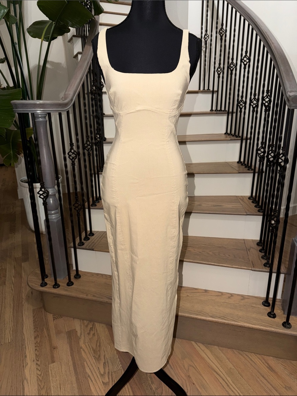 Bershka Elegant Cream Square-Neck Long Midi Dress (Medium VERY stretchy)